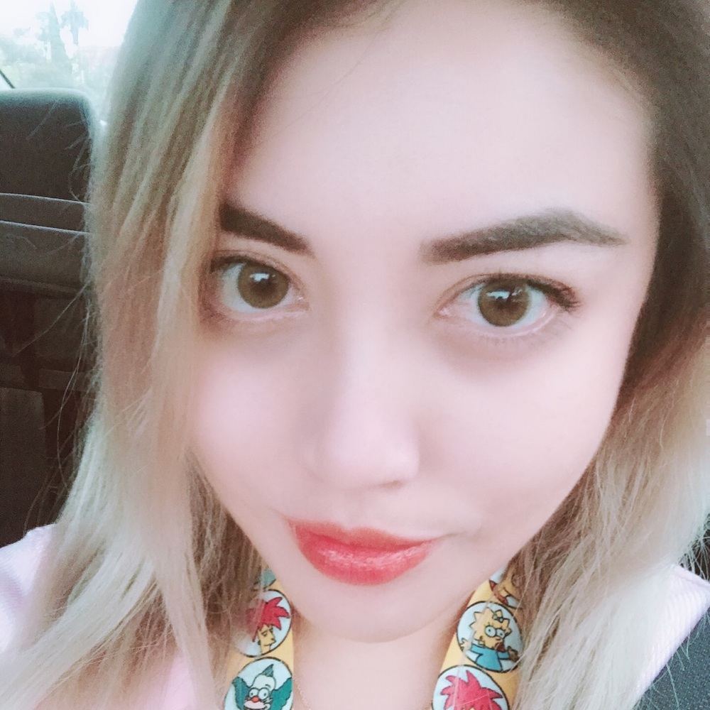 Meet your Posher, Jennyfer